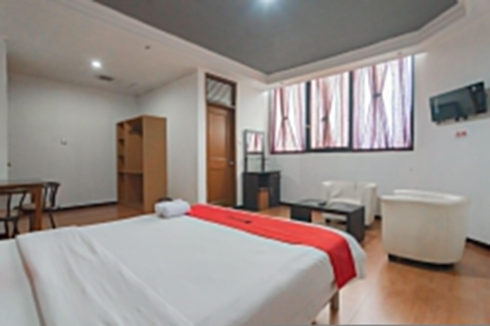 Reddoorz Plus @ Sukamulya Pasteur 2 Bandung Ngoại thất bức ảnh