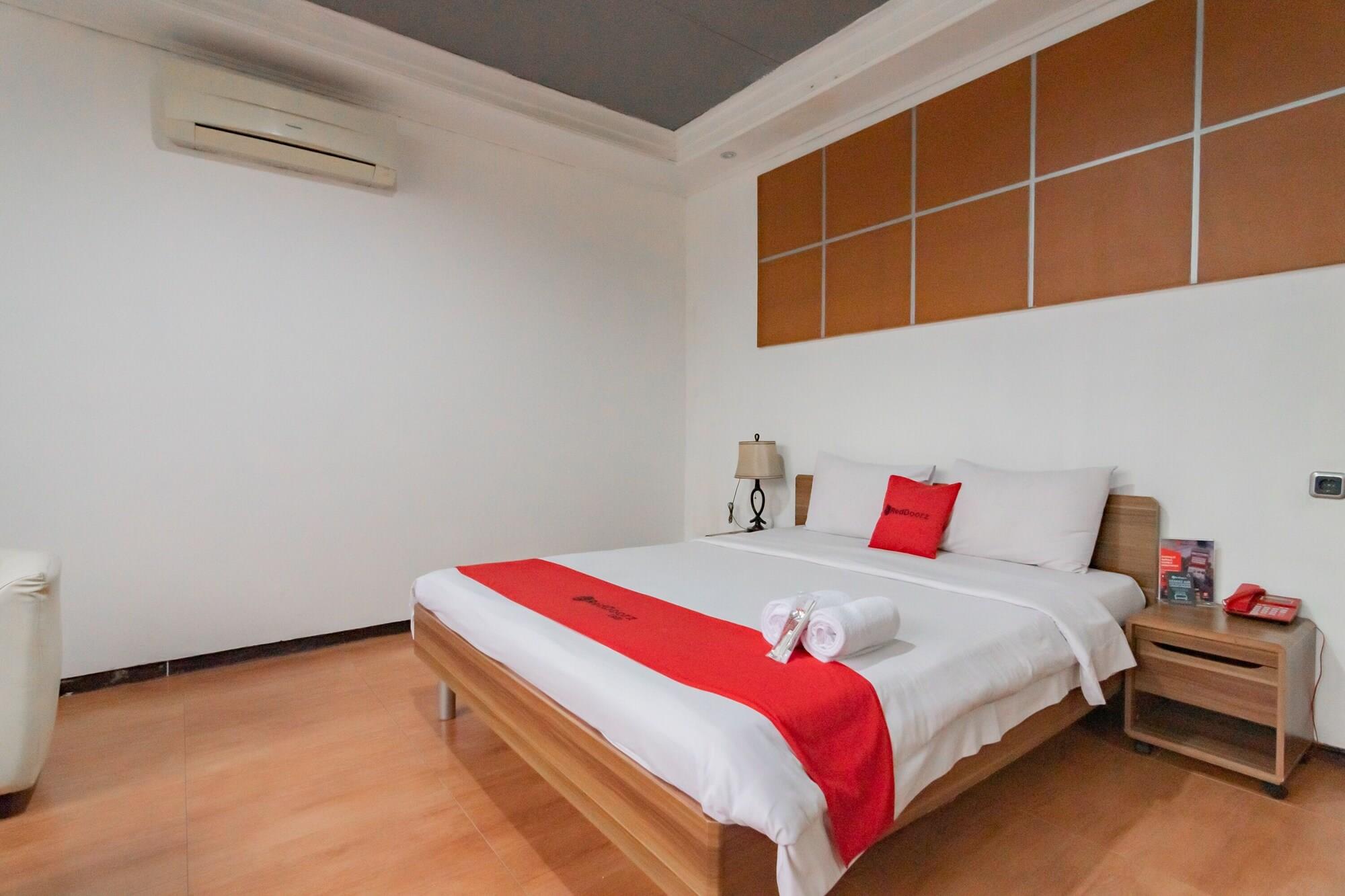 Reddoorz Plus @ Sukamulya Pasteur 2 Bandung Ngoại thất bức ảnh