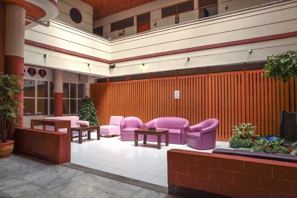 Reddoorz Plus @ Sukamulya Pasteur 2 Bandung Ngoại thất bức ảnh