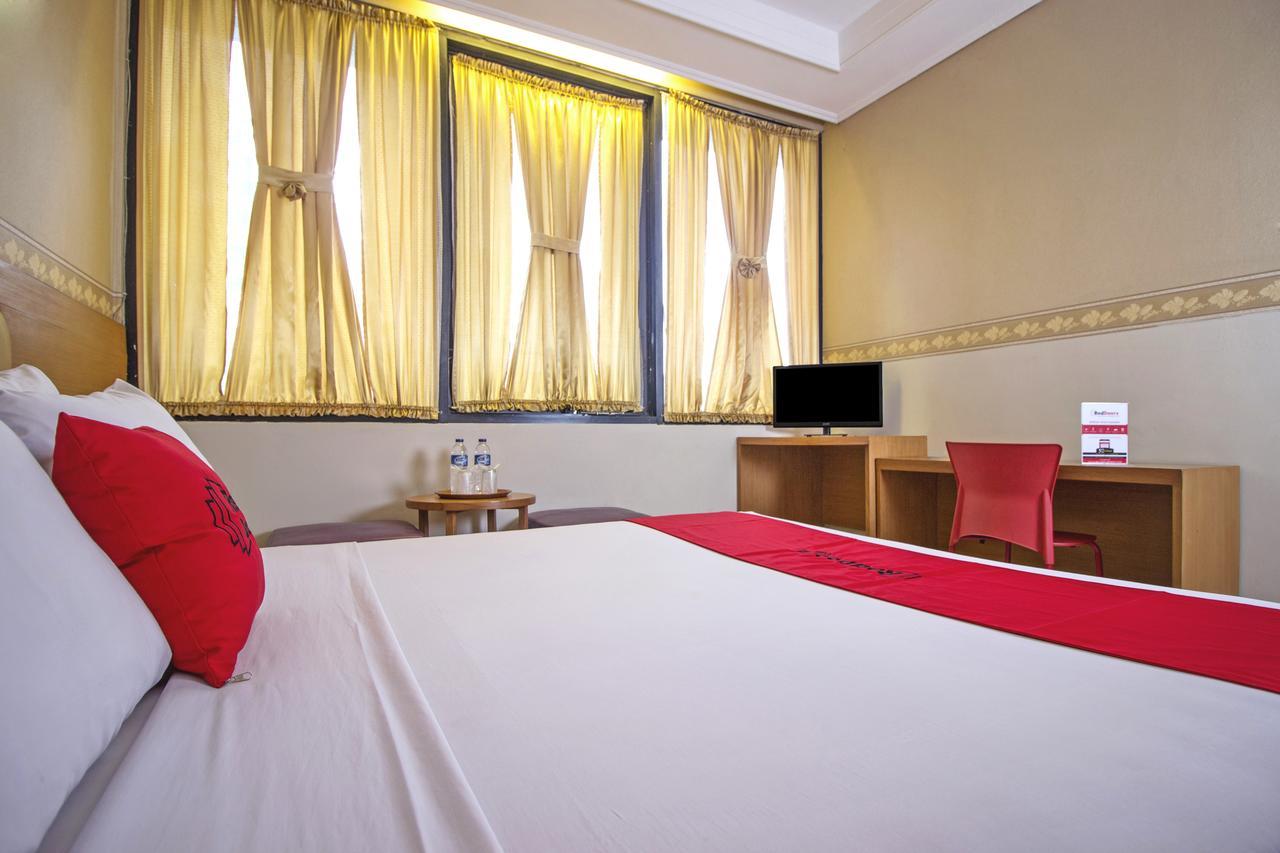 Reddoorz Plus @ Sukamulya Pasteur 2 Bandung Ngoại thất bức ảnh
