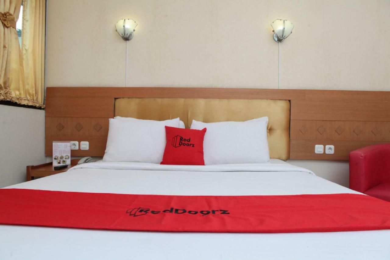 Reddoorz Plus @ Sukamulya Pasteur 2 Bandung Ngoại thất bức ảnh
